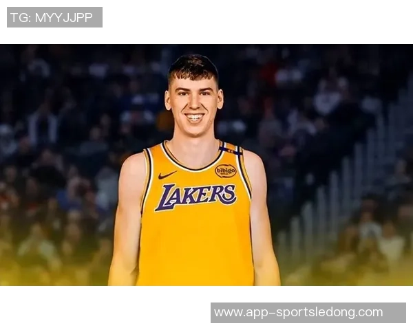 拉拉维亚职业生涯四季累计20分以上比赛达九场本赛季在湖人表现尤为突出